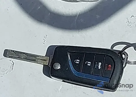 2022 Toyota Camry Se из США, поврежденный, VIN 4T1G11AK2NU646346